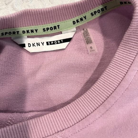 DKNY Sweatshirt with front tie - Picture 6 of 7